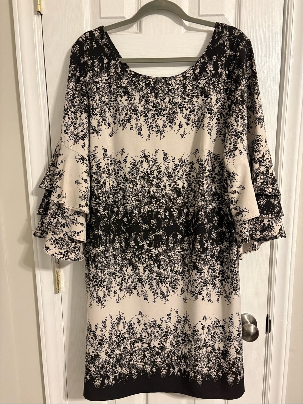 Cream and Black Dress size 16W